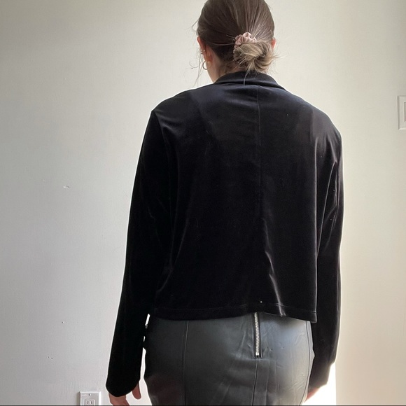 Black velvet blazer, SUZY SHIER - Picture 8 of 9